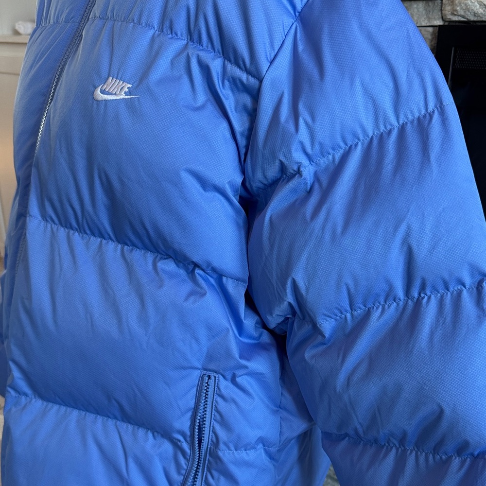 Nike Blue Striped Jacket - Picture 4 of 5